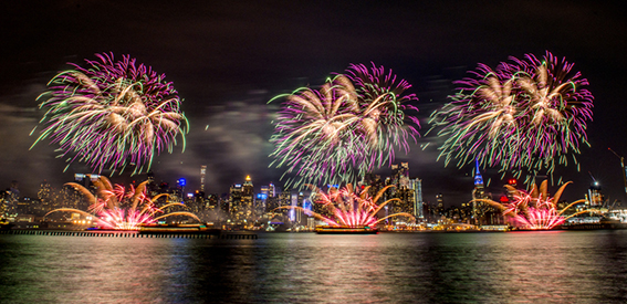 紐約春節(jié)音樂焰火晚會“歡樂春節(jié)·藝術(shù)中國匯”