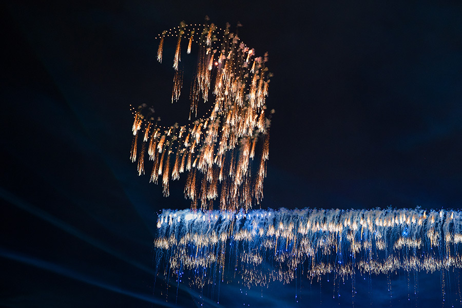 [蝶戀千年·宇宙回響]創(chuàng)新實(shí)驗(yàn)焰火劇