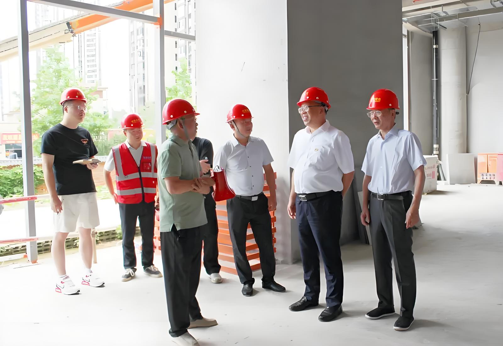 市政協(xié)主席會議成員視察推動“煙花+文旅”深度融合發(fā)展工作