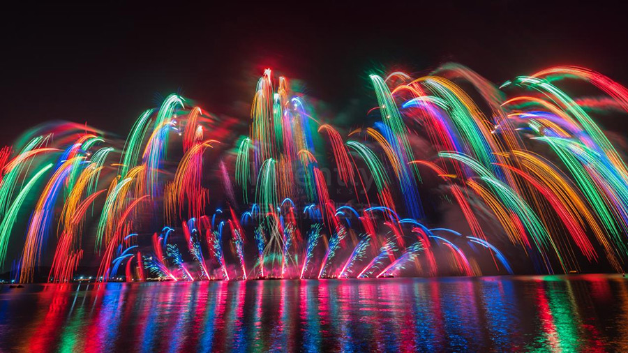 無(wú)錫黿頭渚雙節(jié)水上音樂(lè)煙花大會(huì)