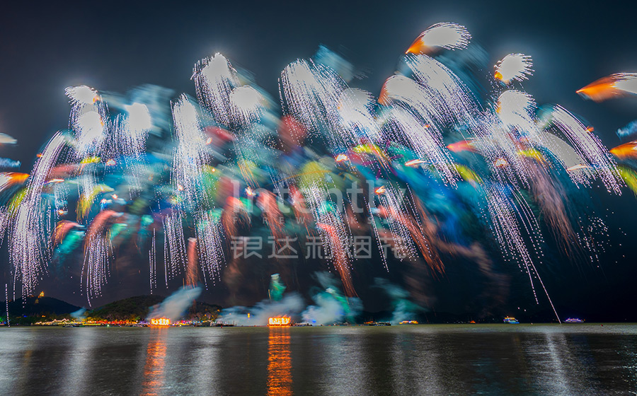 無(wú)錫黿頭渚雙節(jié)水上音樂(lè)煙花大會(huì)